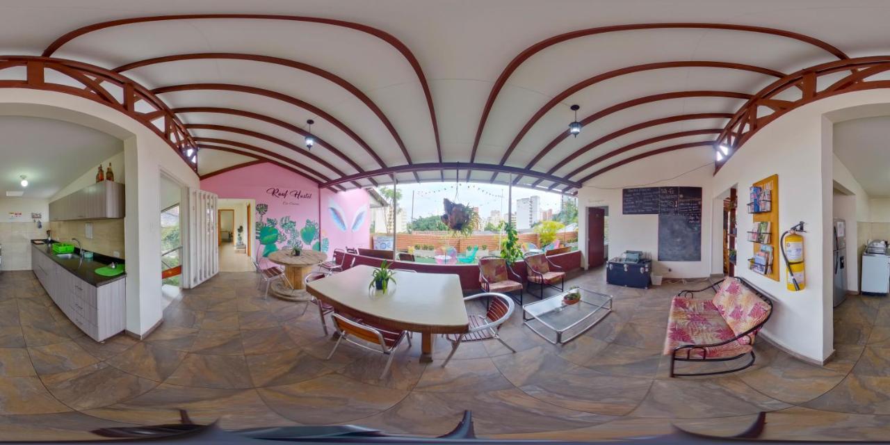 Roof Hostel 칼리 외부 사진
